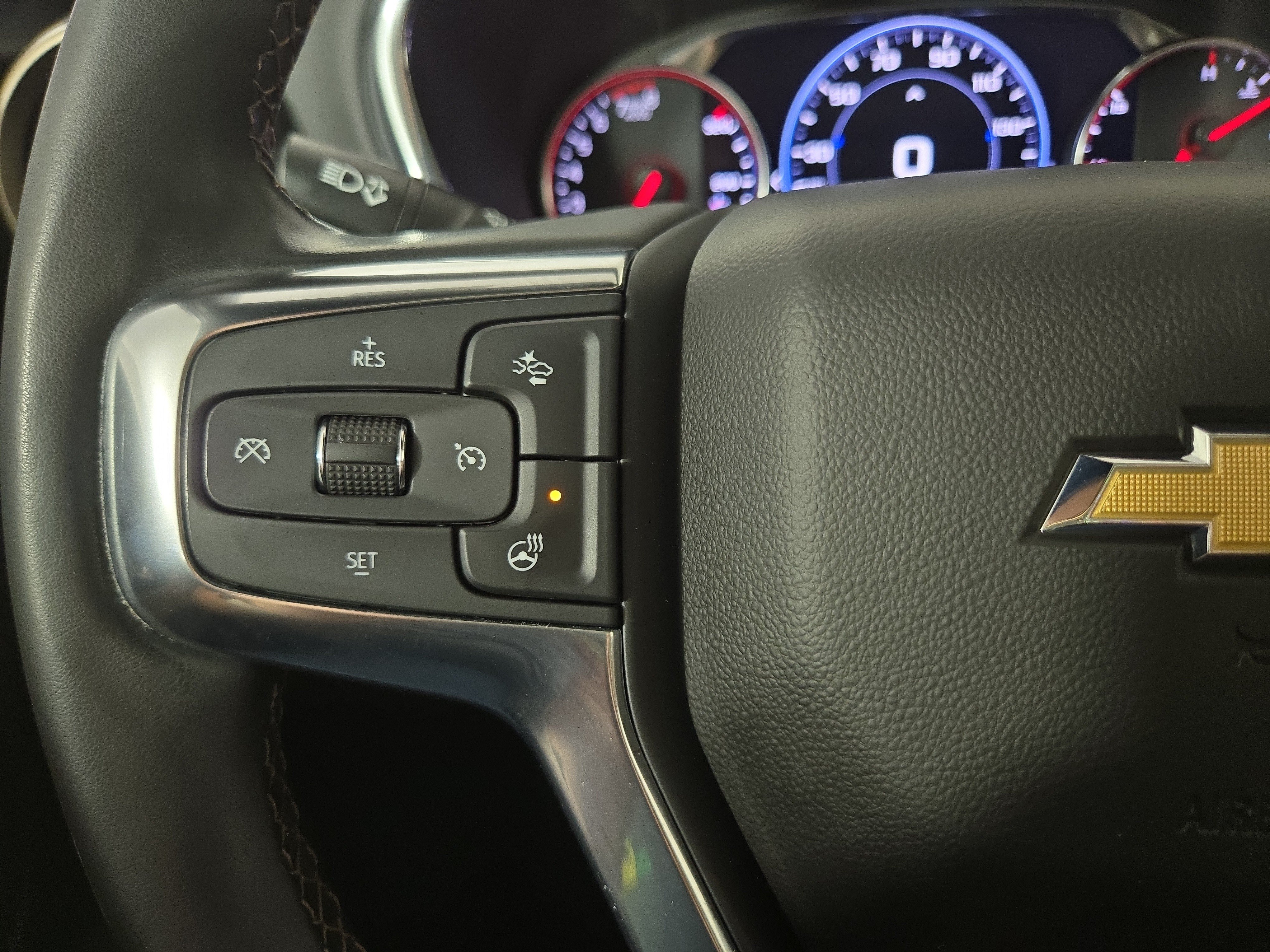 Certified 2023 Chevrolet Blazer Premier w/ Driver Confidence II Package FWD image 15