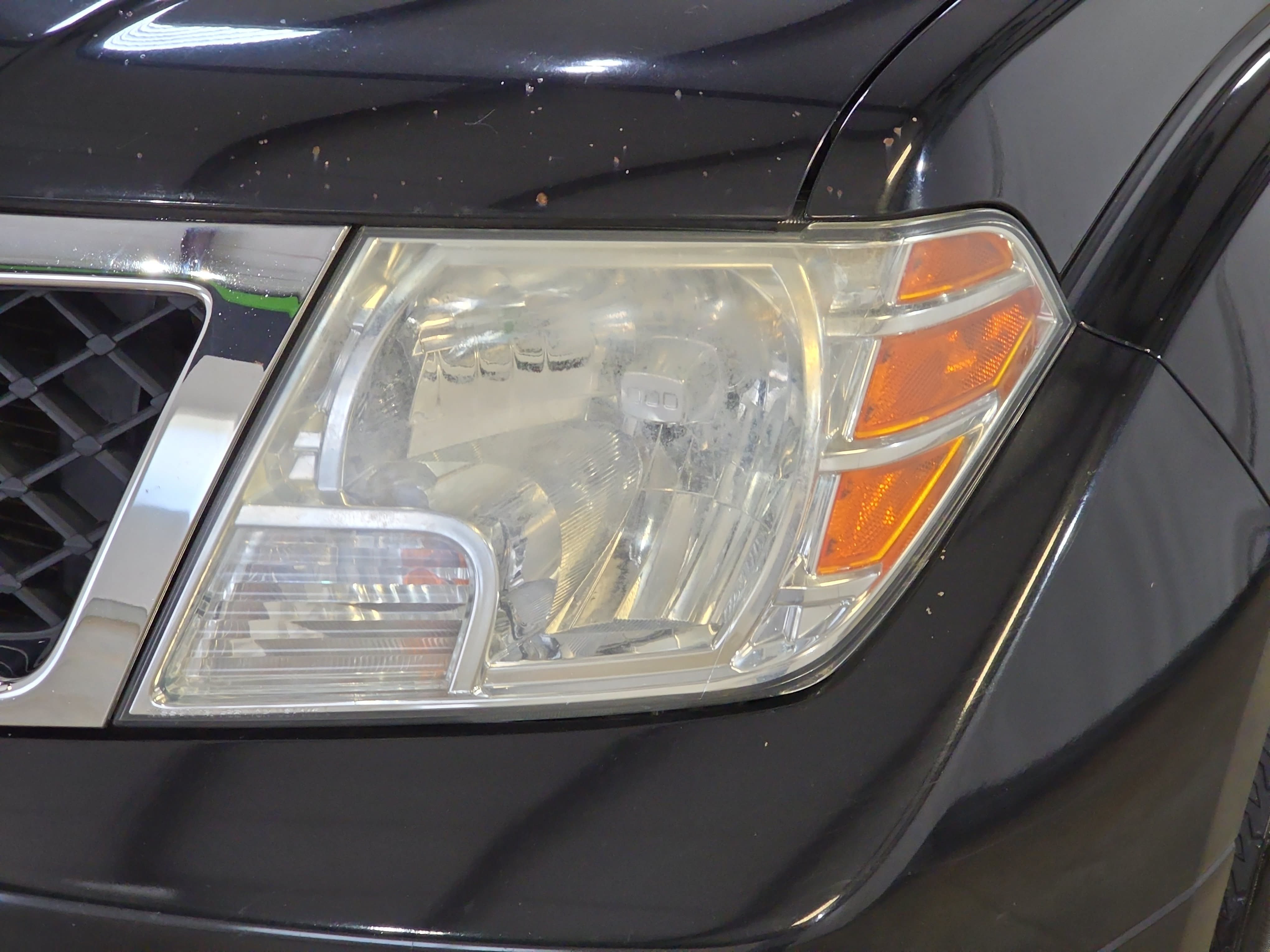 Used 2018 Nissan Frontier SV AWD/4WD image 28
