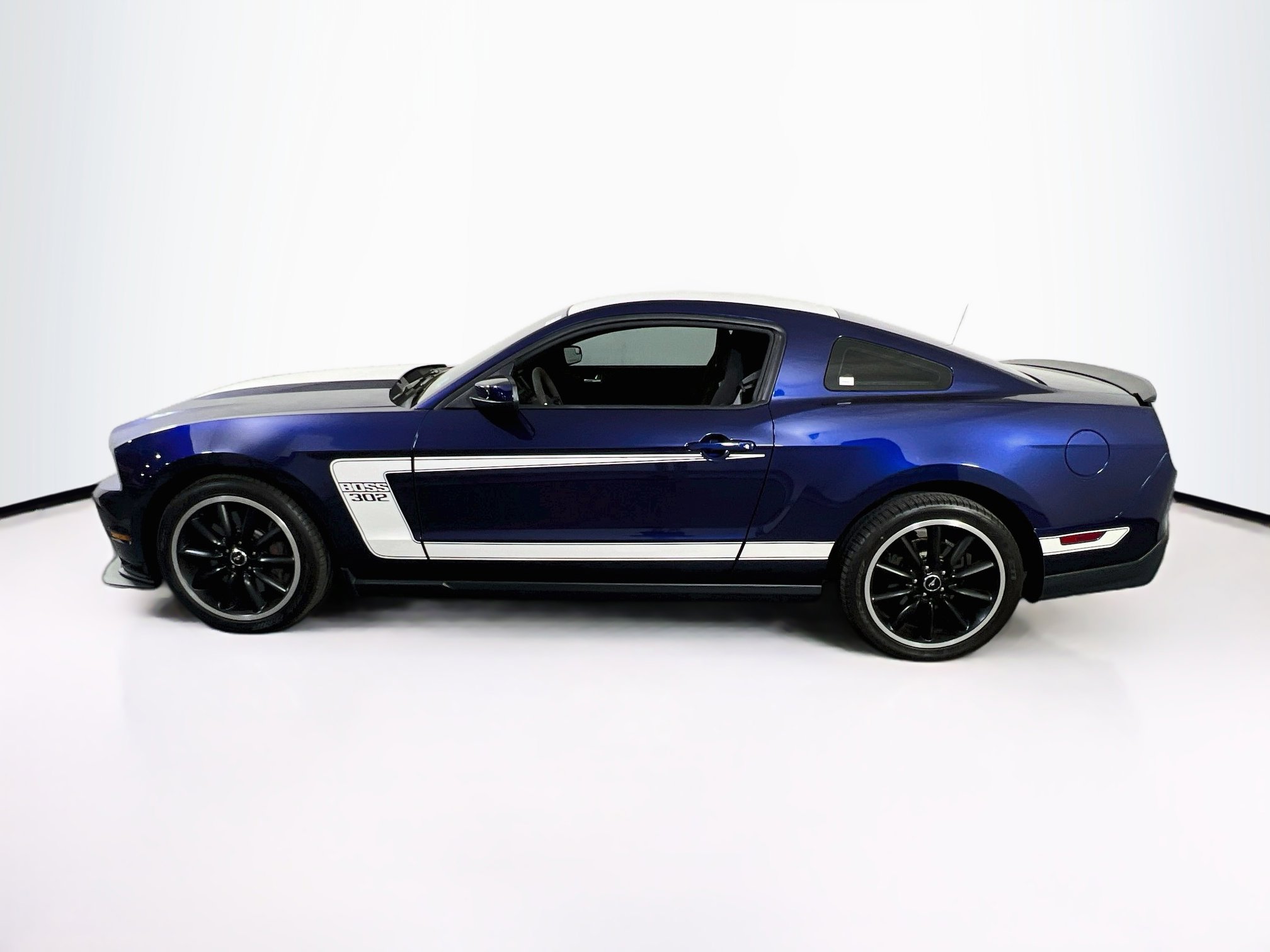 Used 2012 Ford Mustang Boss 302 w/ Boss 302 Accessory Pkg image 8