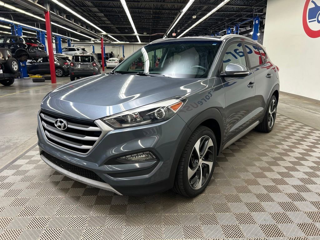 Used 2017 Hyundai Tucson Sport FWD image 3