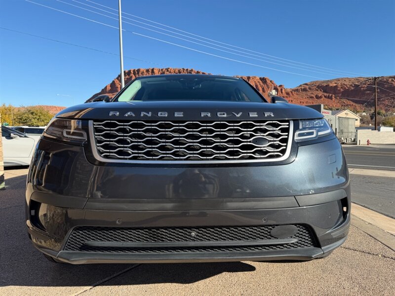 Used 2021 Land Rover Range Rover Velar S AWD/4WD image 25