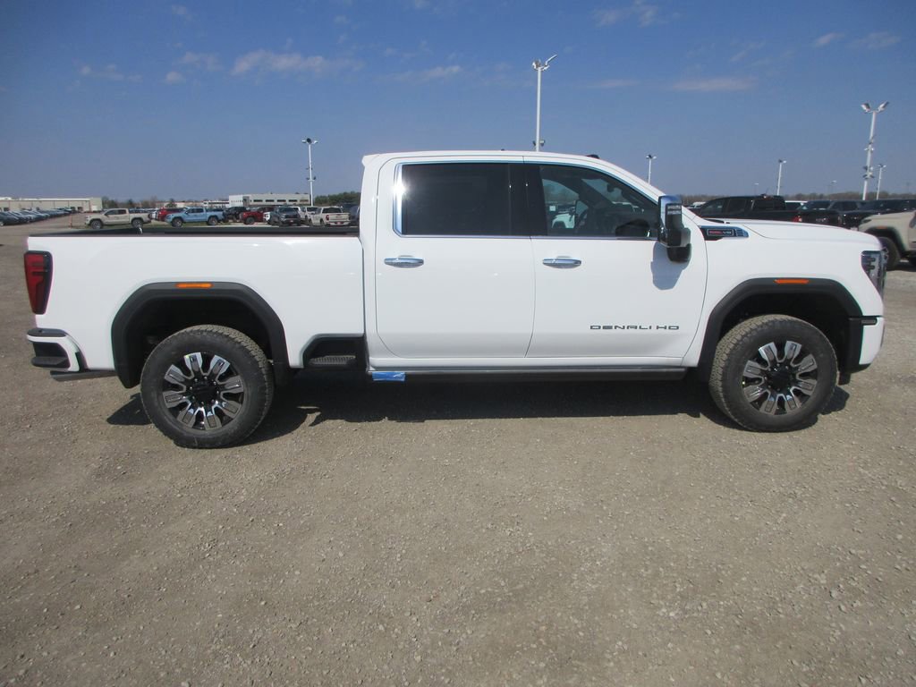 New 2026 GMC Sierra 2500 Denali w/ Denali Reserve Package image 3