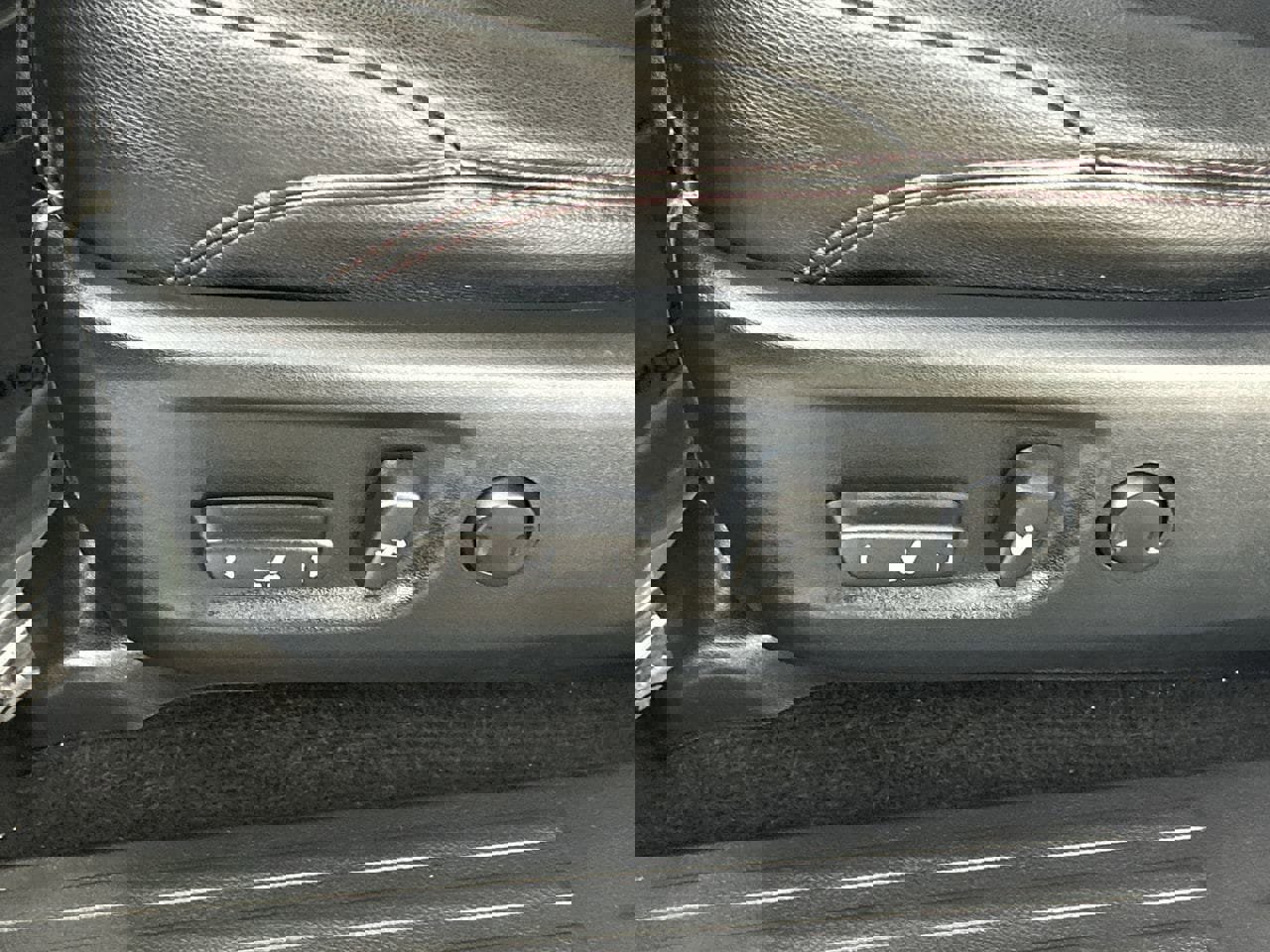 Used 2022 Toyota 4Runner TRD Off-Road Premium AWD/4WD image 19