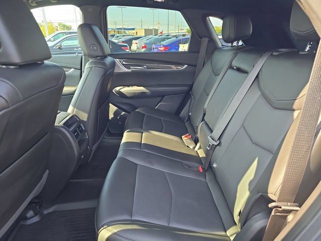 Used 2021 Cadillac XT5 Sportv AWD/4WD image 32