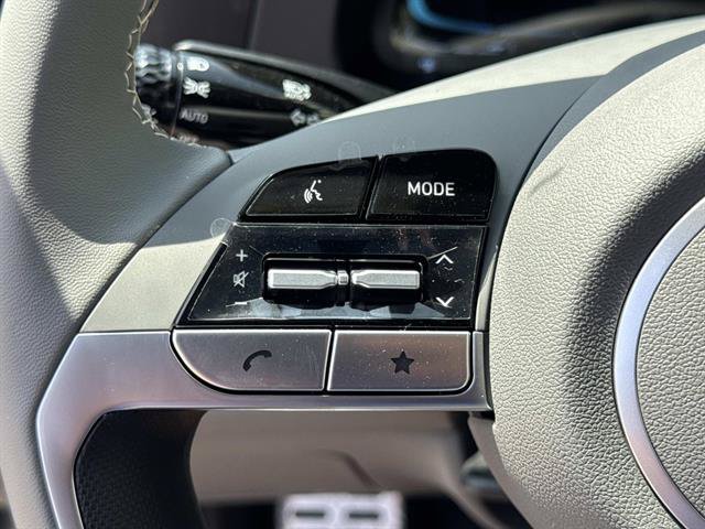 New 2026 Hyundai Elantra SEL Sport FWD image 7