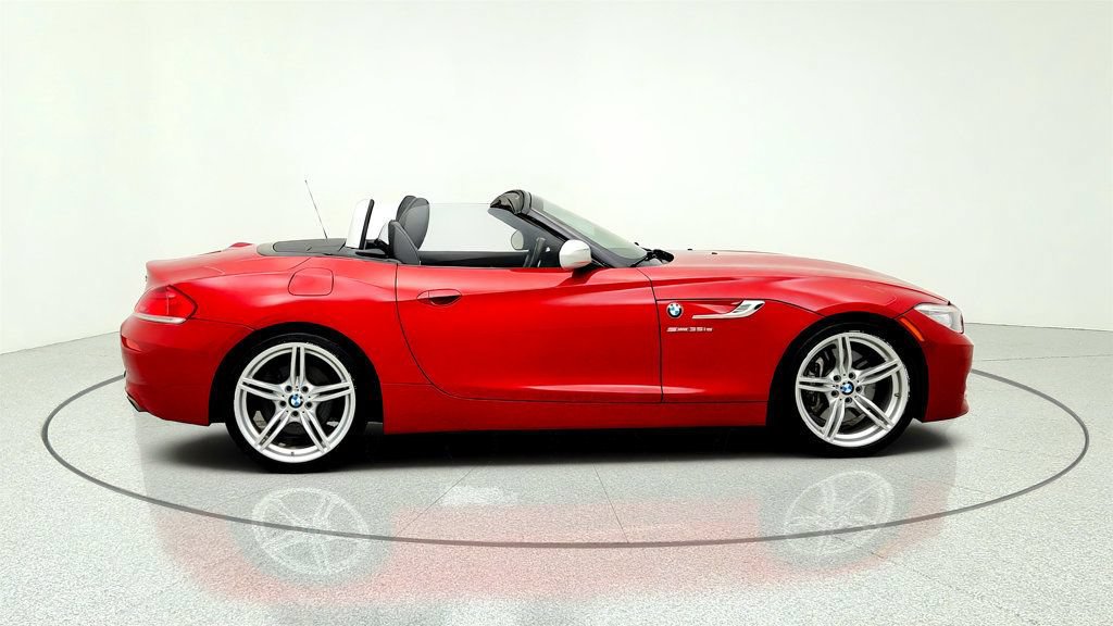 Used 2016 BMW Z4 sDrive35is RWD image 4