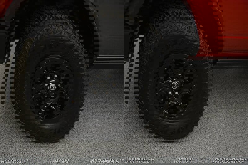 Used 2024 Ford Bronco Wildtrak image 39
