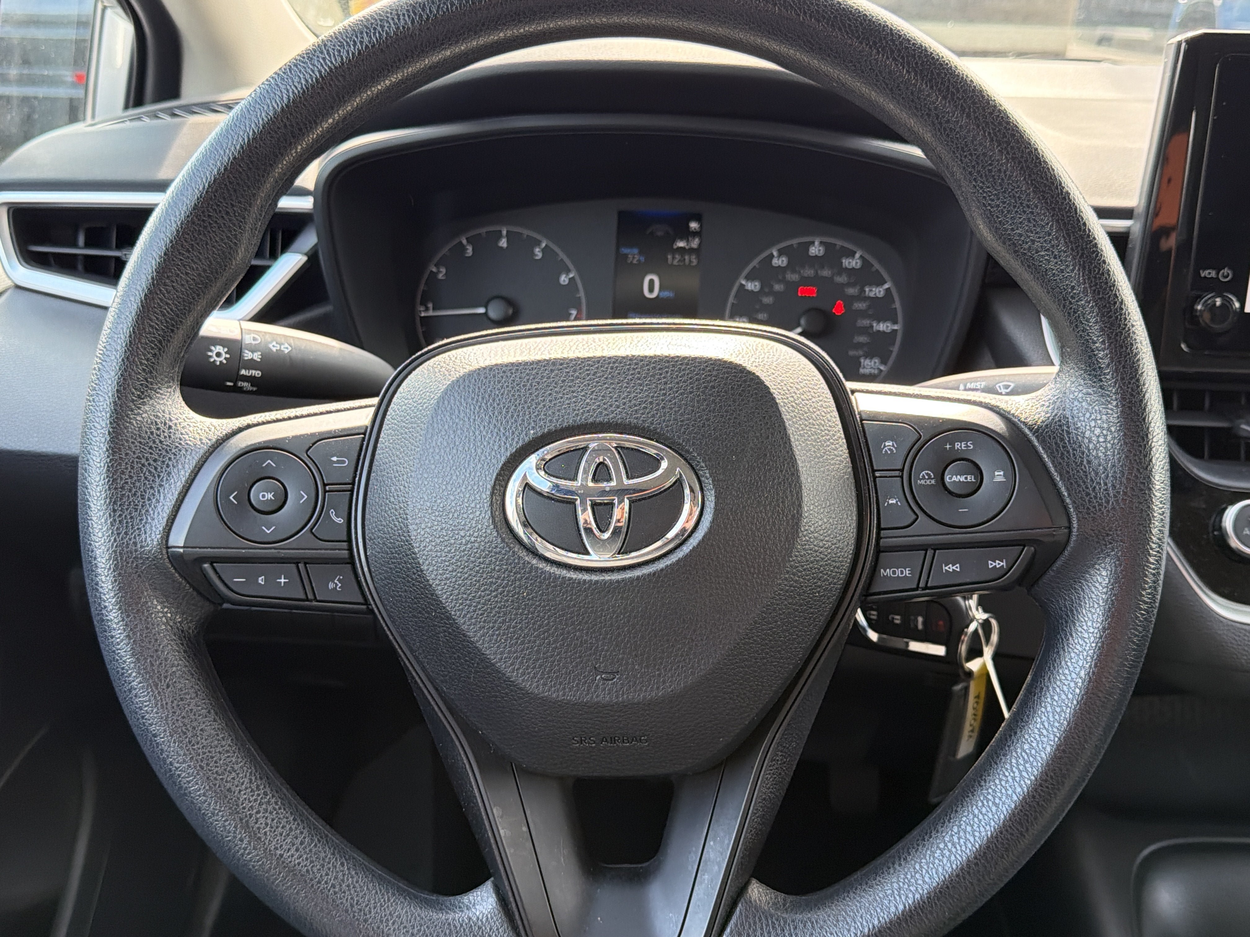 Used 2024 Toyota Corolla LE FWD image 11