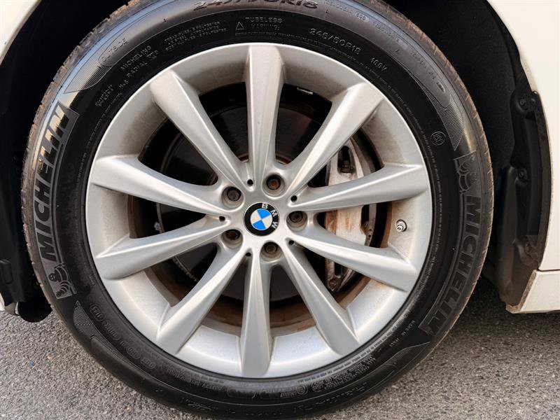 Used 2016 BMW 740i image 8