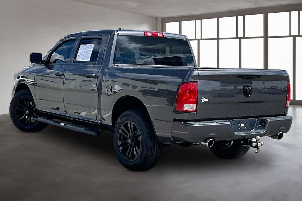 Used 2015 RAM 1500 Express AWD/4WD image 14