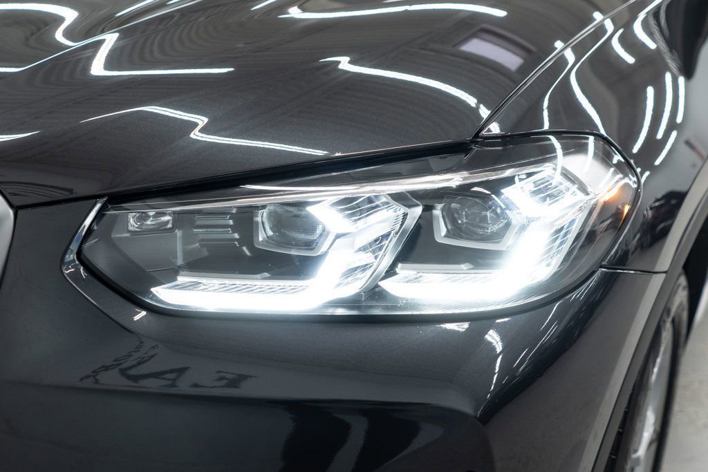 Used 2025 BMW X4 xDrive30i w/ Premium Package image 44