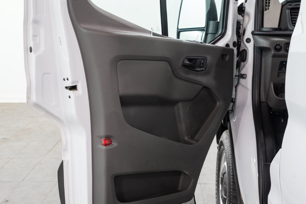 Used 2021 Ford Transit 350 XL RWD image 5