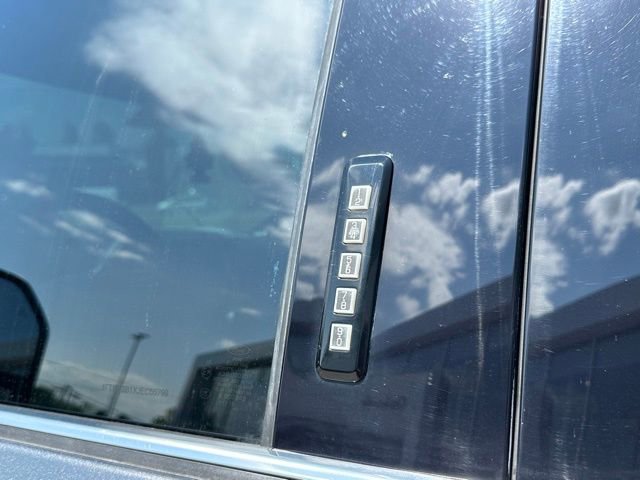 Used 2018 Ford F350 Platinum w/ Platinum Ultimate Package AWD/4WD image 11