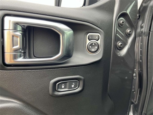 New 2025 Jeep Gladiator Sport image 13