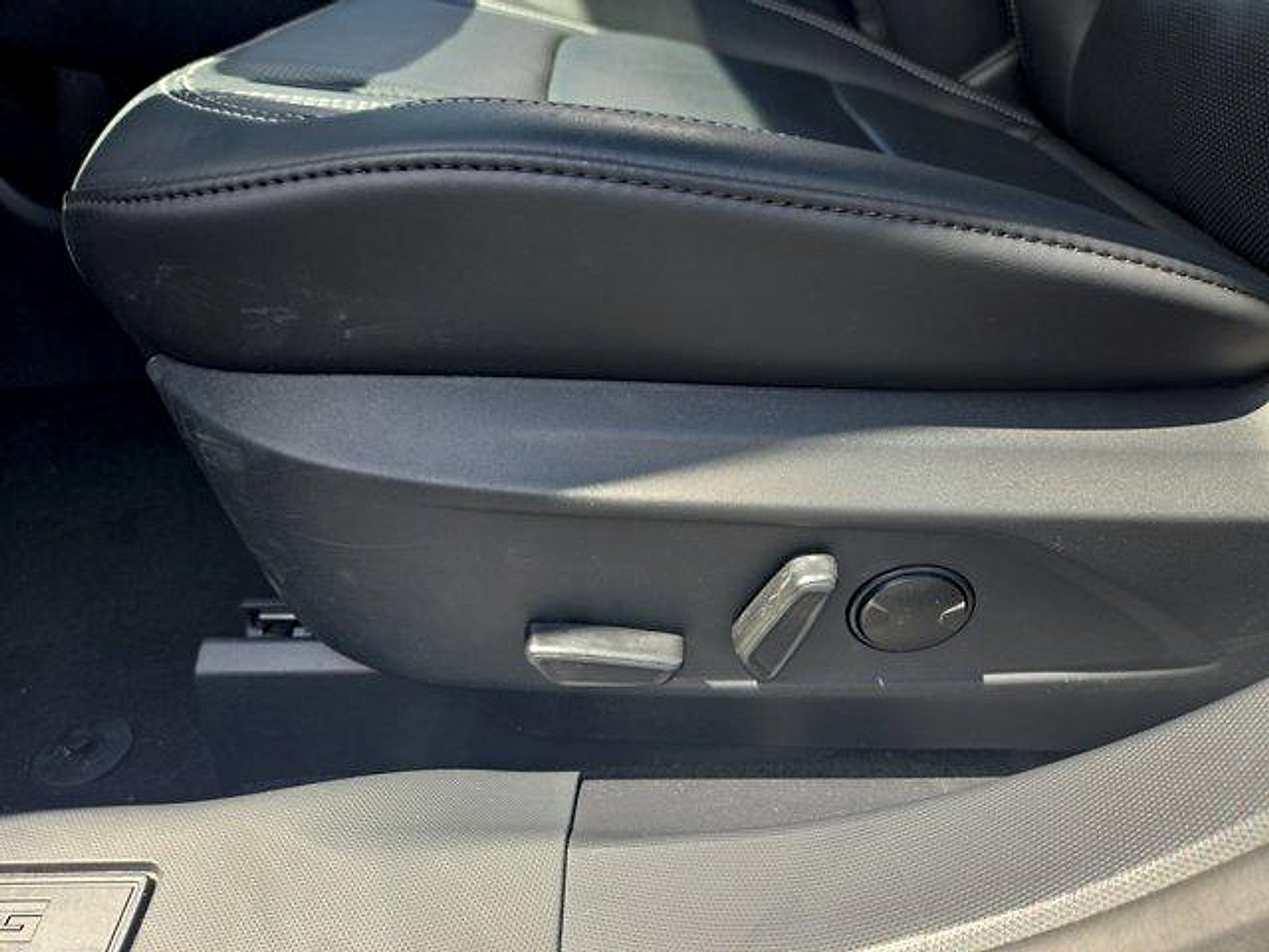 Certified 2025 Ford Mustang Mach-E Premium AWD/4WD image 12