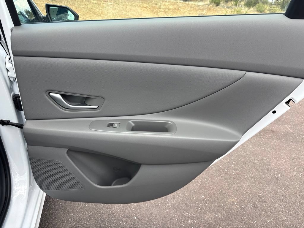 Certified 2026 Hyundai Elantra SEL Sport Premium FWD image 18