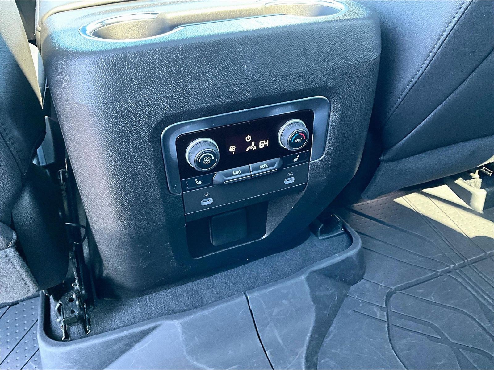 Used 2023 Chevrolet Tahoe Z71 w/ Off-Road Capability Package AWD/4WD image 10