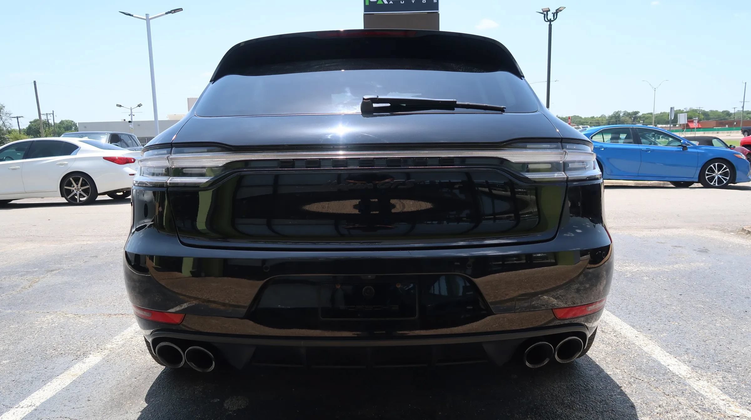 Used 2021 Porsche Macan GTS AWD/4WD image 9
