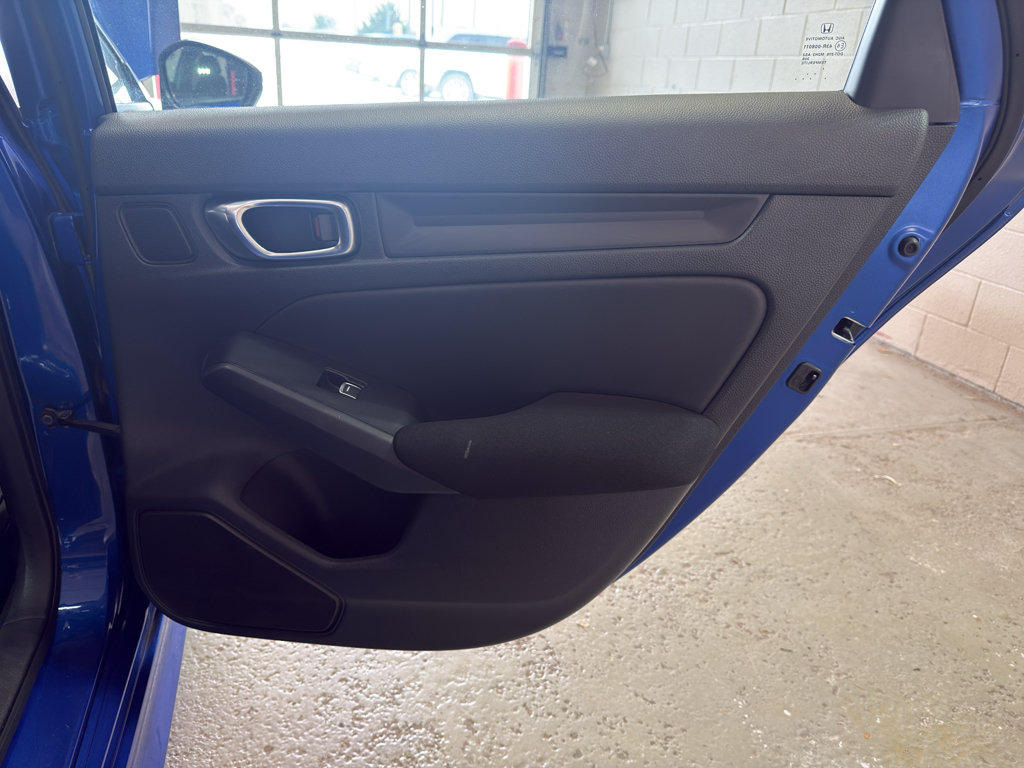 Used 2022 Honda Civic LX image 26