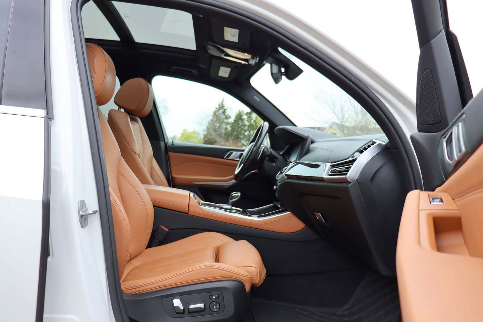 Used 2019 BMW X5 xDrive40i w/ Convenience Package AWD/4WD image 20
