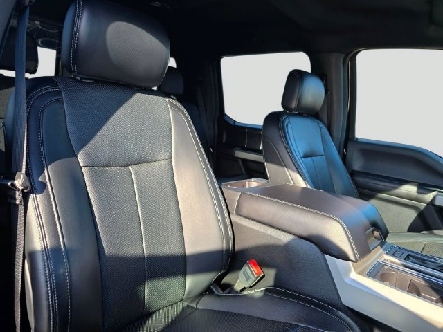 Used 2018 Ford F150 Lariat w/ Equipment Group 502A Luxury AWD/4WD image 11