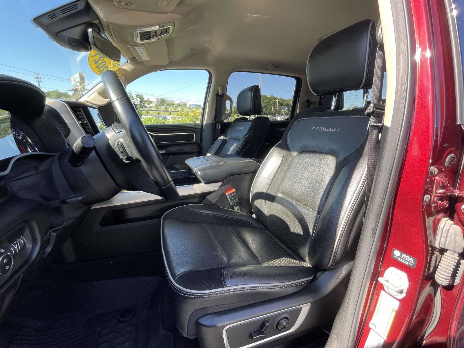 Used 2021 RAM 1500 Laramie AWD/4WD image 16
