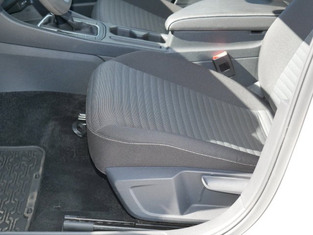 Certified 2023 Volkswagen Jetta S FWD image 14