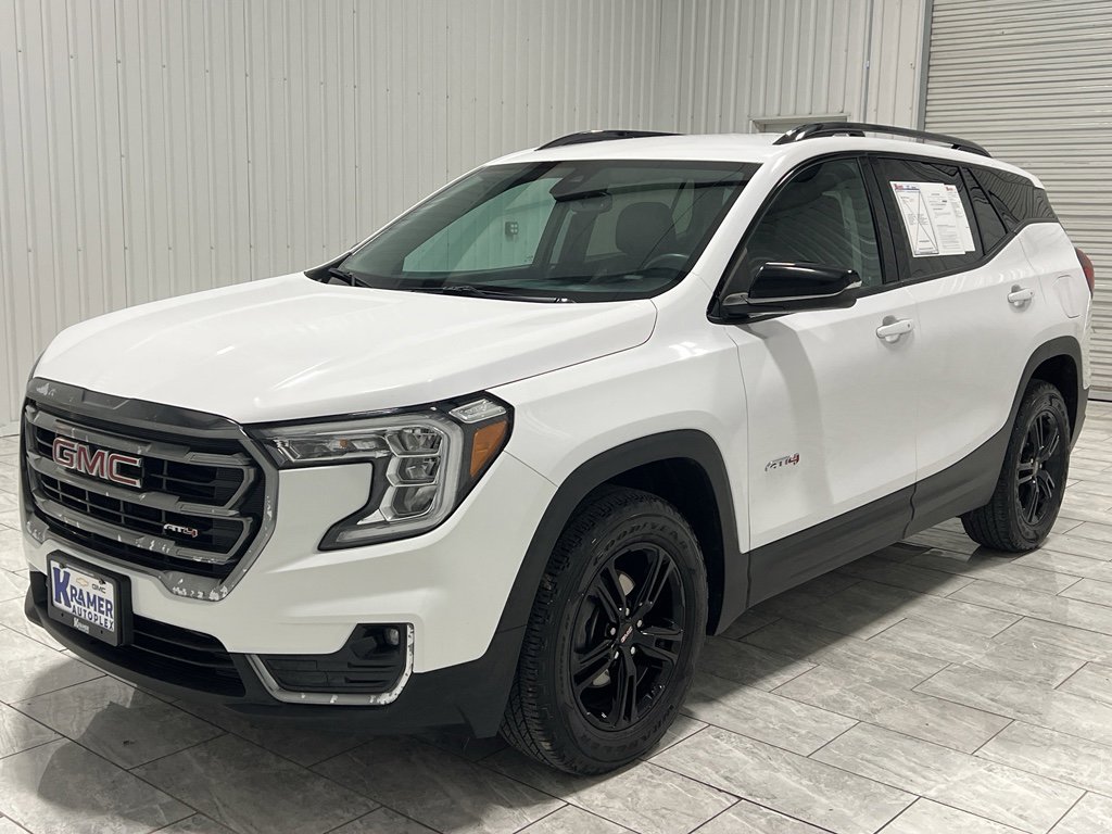 Used 2023 GMC Terrain AT4 image 1