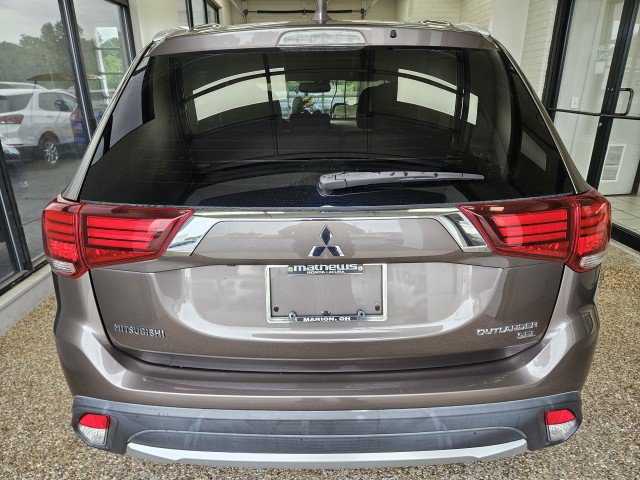 Used 2018 Mitsubishi Outlander LE FWD image 3