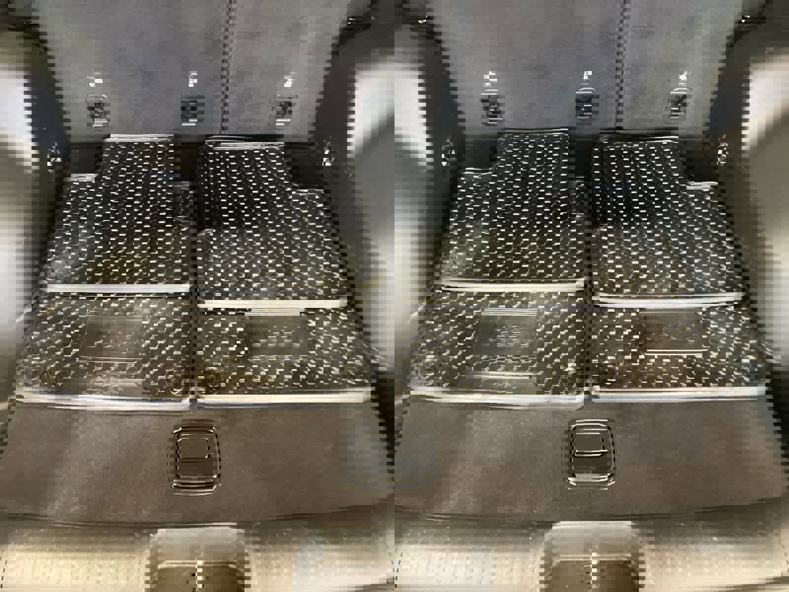 Used 2020 Jeep Cherokee Trailhawk w/ Cold Weather Group image 28