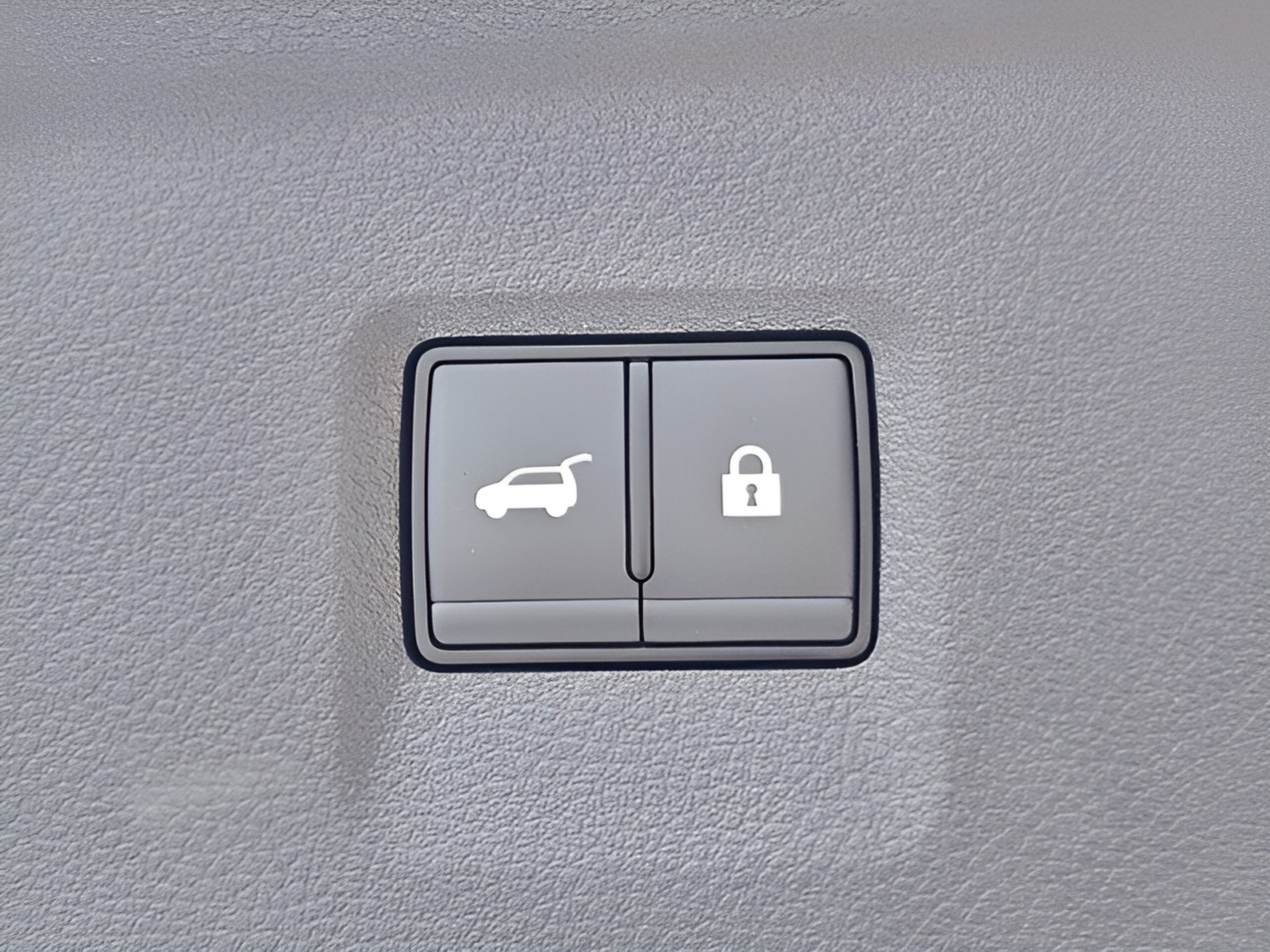 Used 2026 INFINITI QX60 Luxe w/ Cargo Package FWD image 29