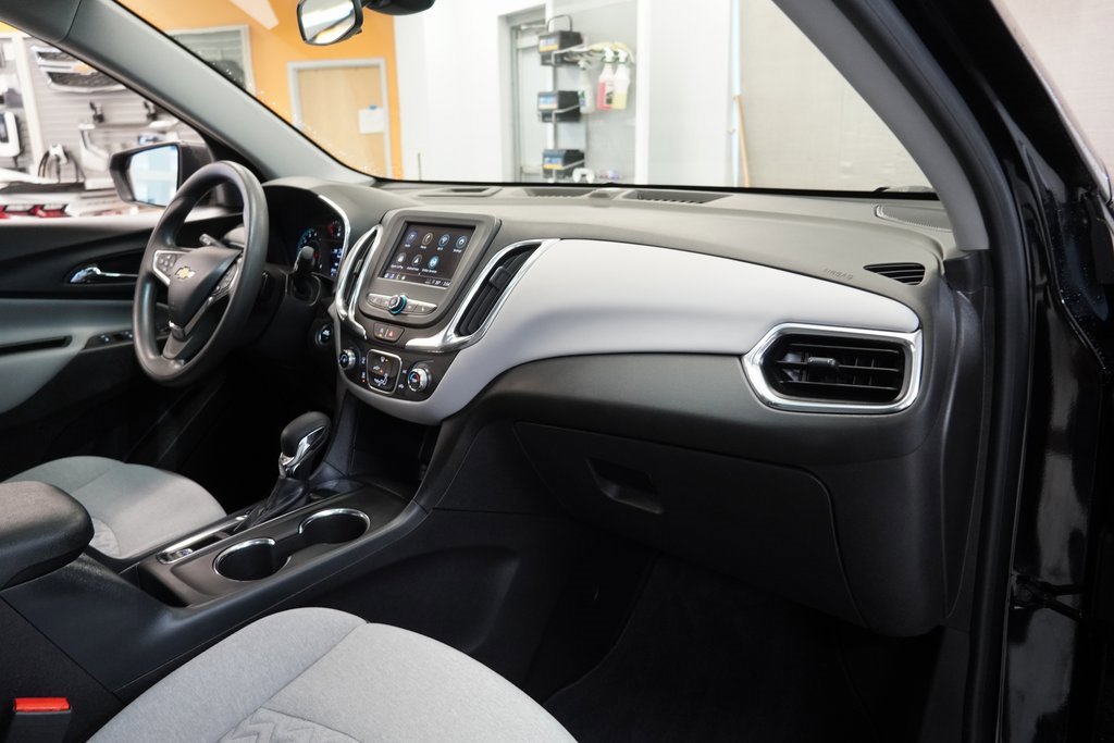 Used 2024 Chevrolet Equinox LS image 33