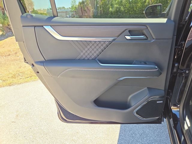 New 2026 GMC Acadia Denali w/ Super Cruise Package image 11