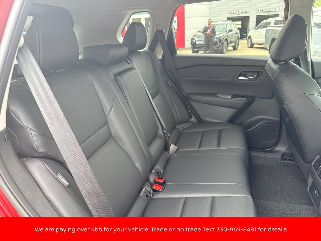 New 2026 Nissan Rogue Dark Armor AWD/4WD image 26