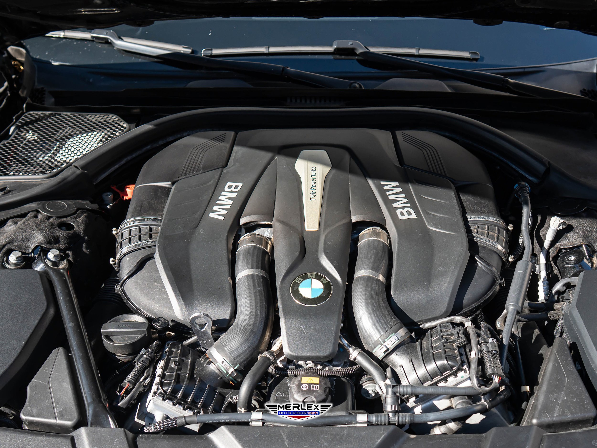 Used 2017 BMW 750i RWD image 55