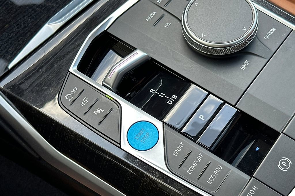 Used 2023 BMW i4 eDrive35 w/ Parking Assistance Package image 23