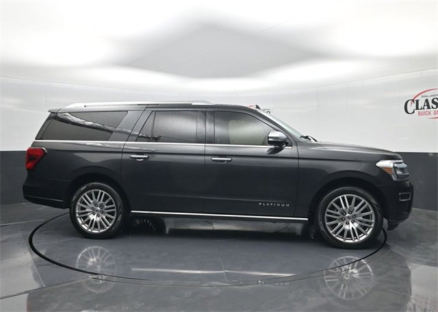 Used 2023 Ford Expedition Max Platinum image 6