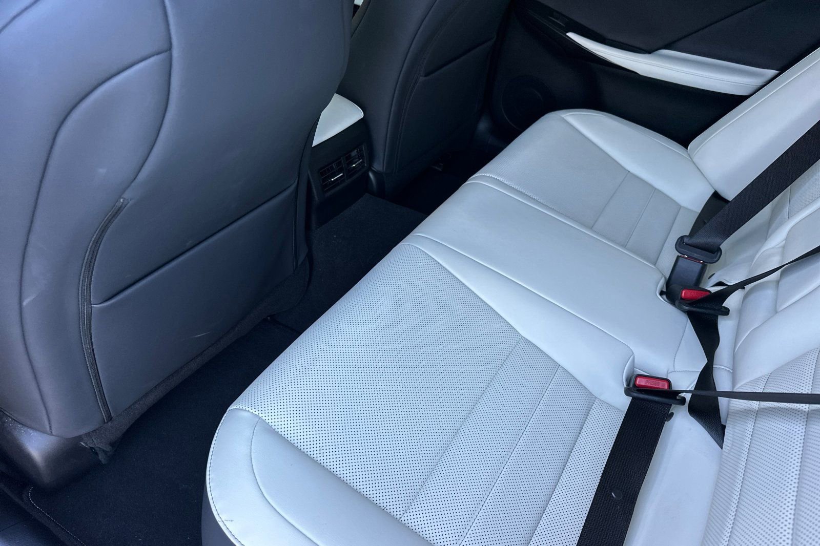 Used 2022 Lexus IS 350 F Sport w/ Navigation Package image 10