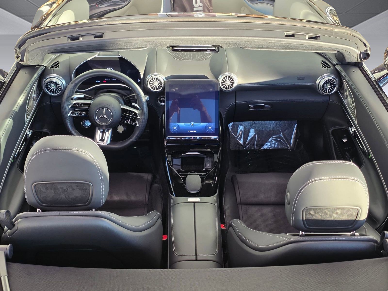 Certified 2022 Mercedes-Benz SL 63 AMG 4MATIC image 15