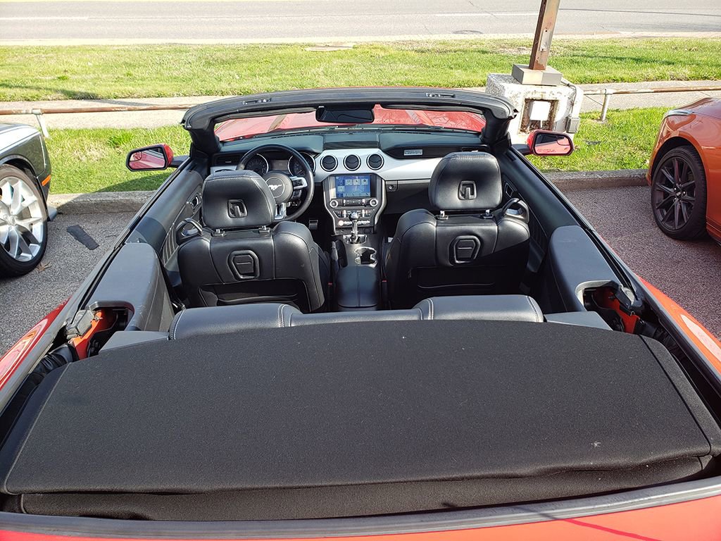 Used 2016 Ford Mustang Premium w/ Wheel & Stripe Package image 28