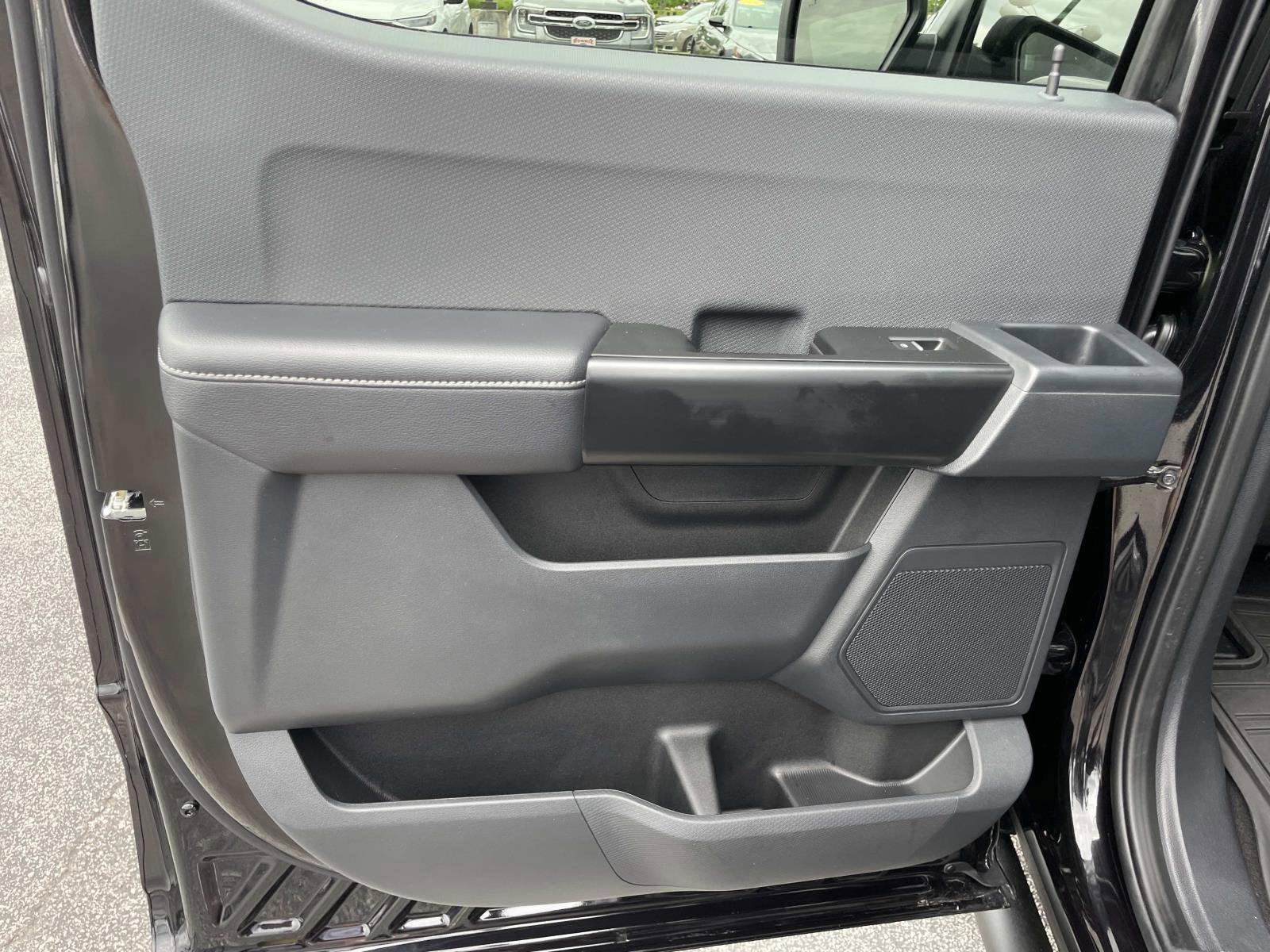 Used 2025 Ford F150 STX RWD image 14