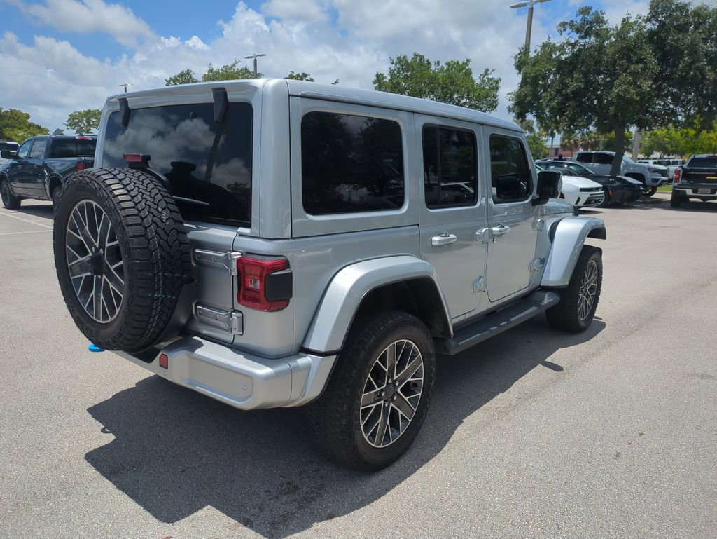 Used 2024 Jeep Wrangler High Altitude AWD/4WD image 6