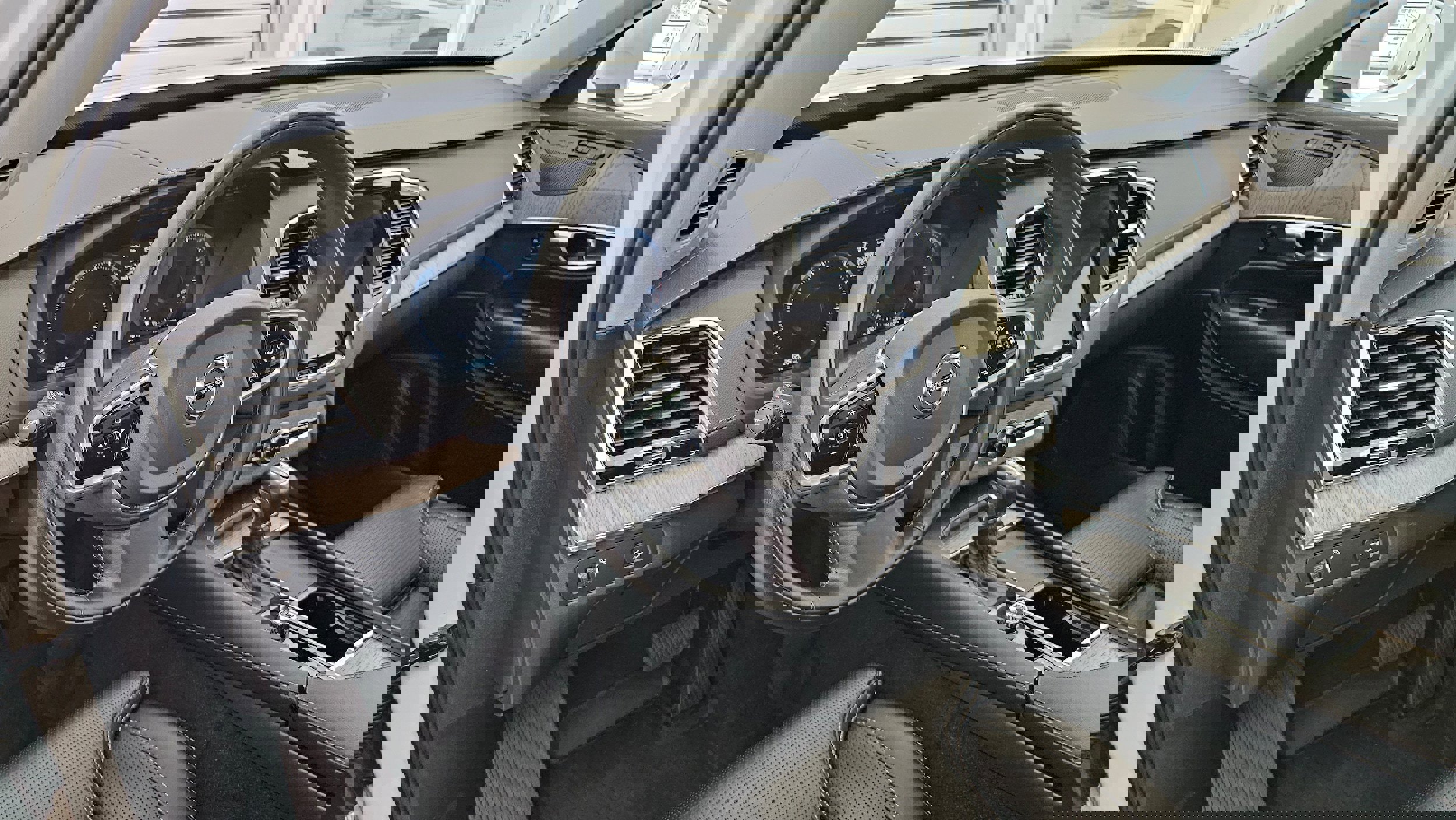 Certified 2022 Volvo XC90 T6 Inscription w/ Climate Package image 24