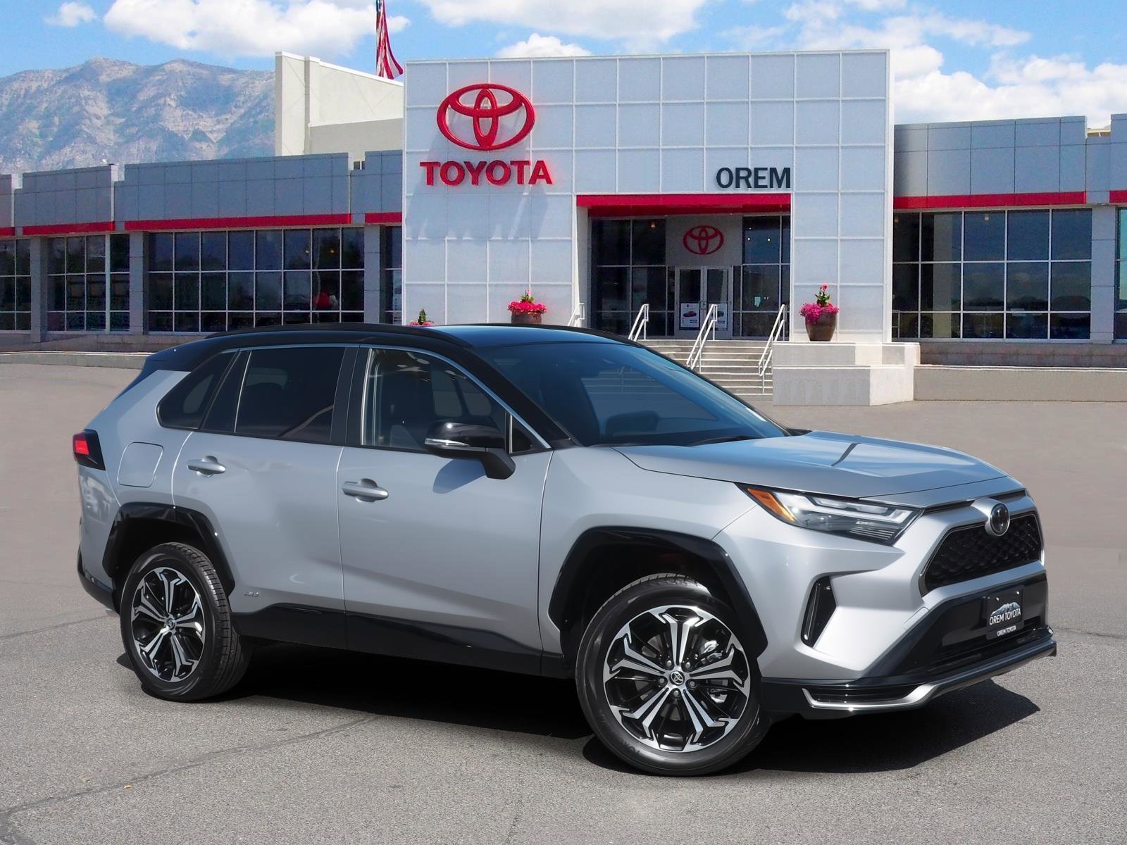Used 2025 Toyota RAV4 XSE