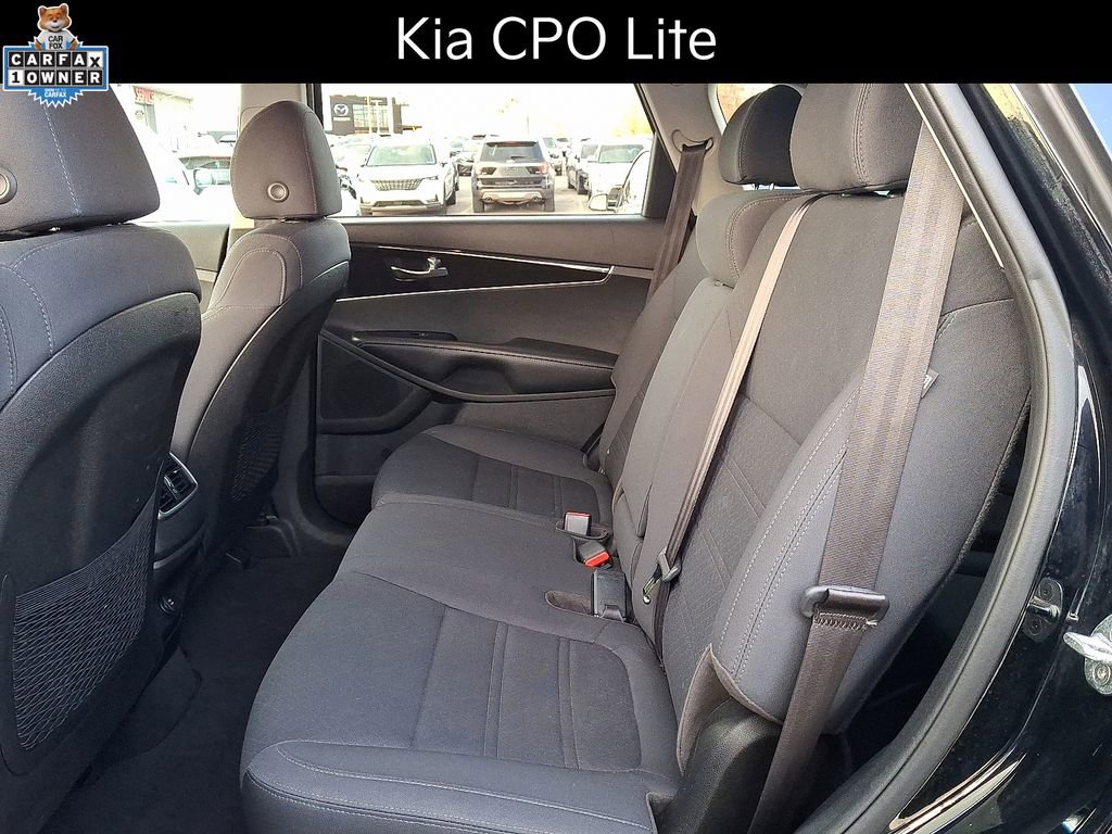 Certified 2019 Kia Sorento LX w/ LX Convenience Package image 11