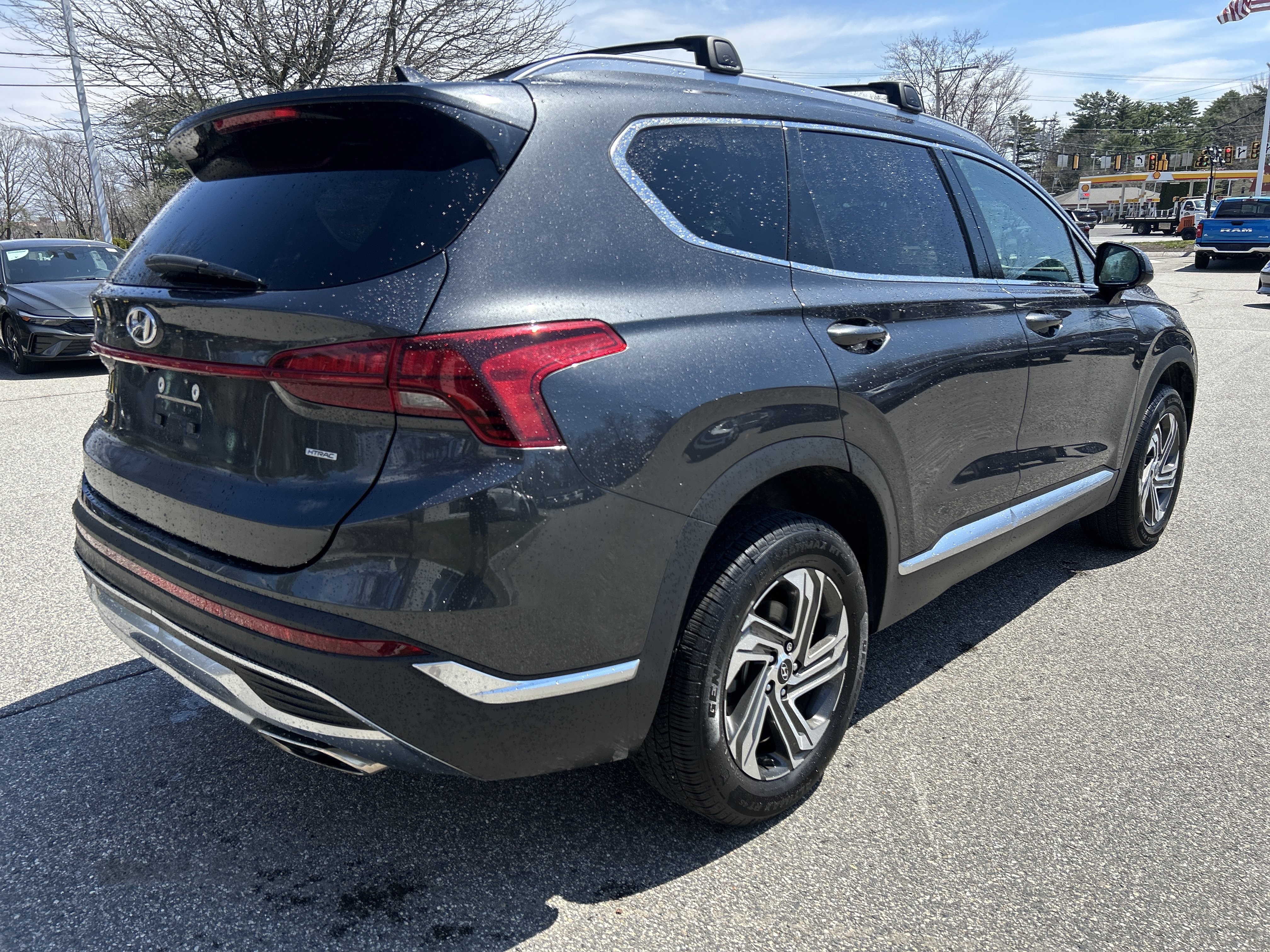 Certified 2022 Hyundai Santa Fe SEL AWD/4WD image 5