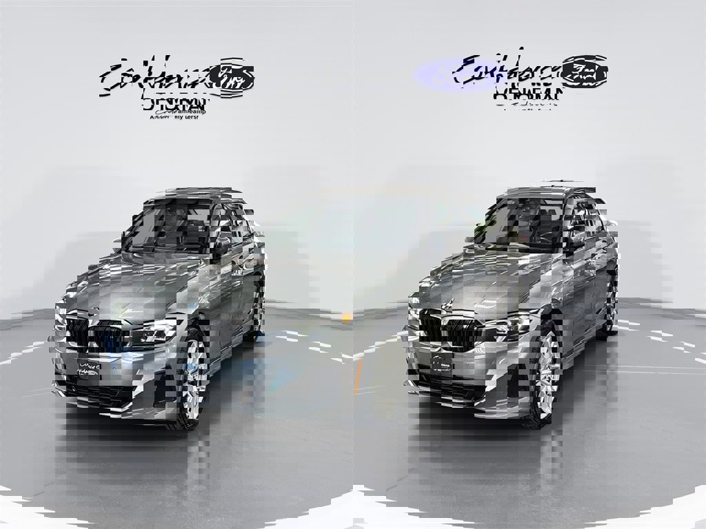 Used 2023 BMW 330i Sedan image 3