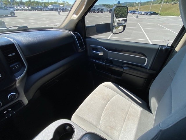 Used 2019 RAM 2500 Big Horn image 27