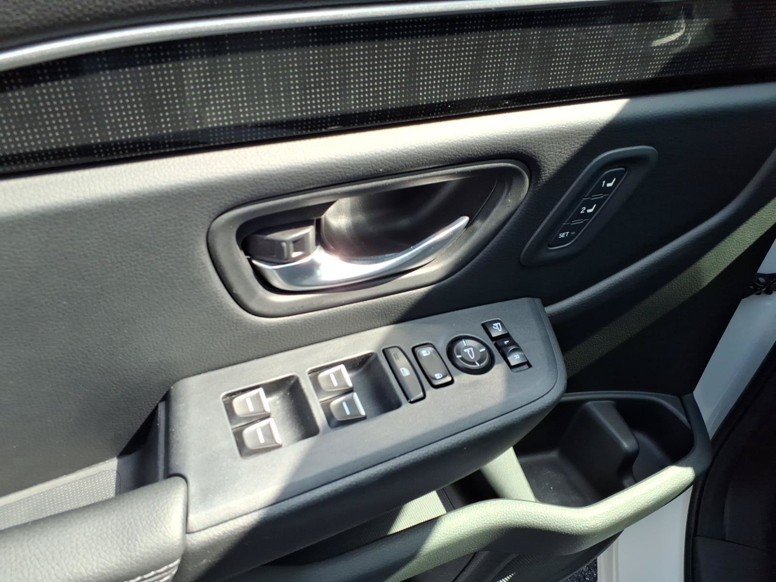 Used 2023 Honda Pilot Elite image 15