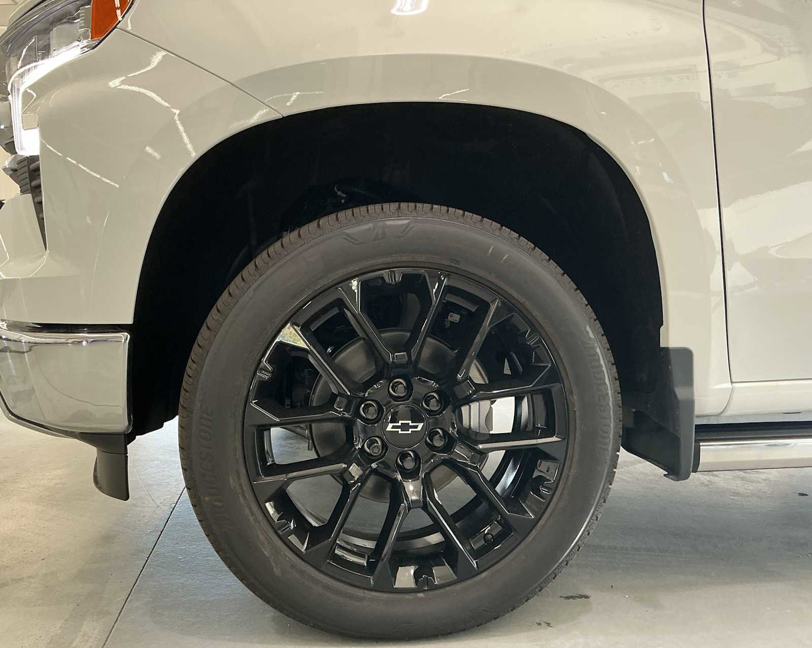 New 2026 Chevrolet Silverado 1500 LTZ w/ LTZ Premium Package AWD/4WD image 30
